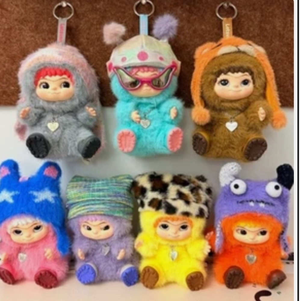 Wakuku BLIND BOX Plush Keychain - Fun Party Collection
